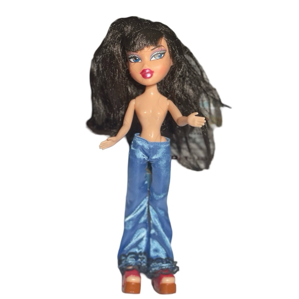 Bratz Doll Yasmin (or Jade) MGA 2001 – Blue Pants, Platform Shoes – Vintage Brat